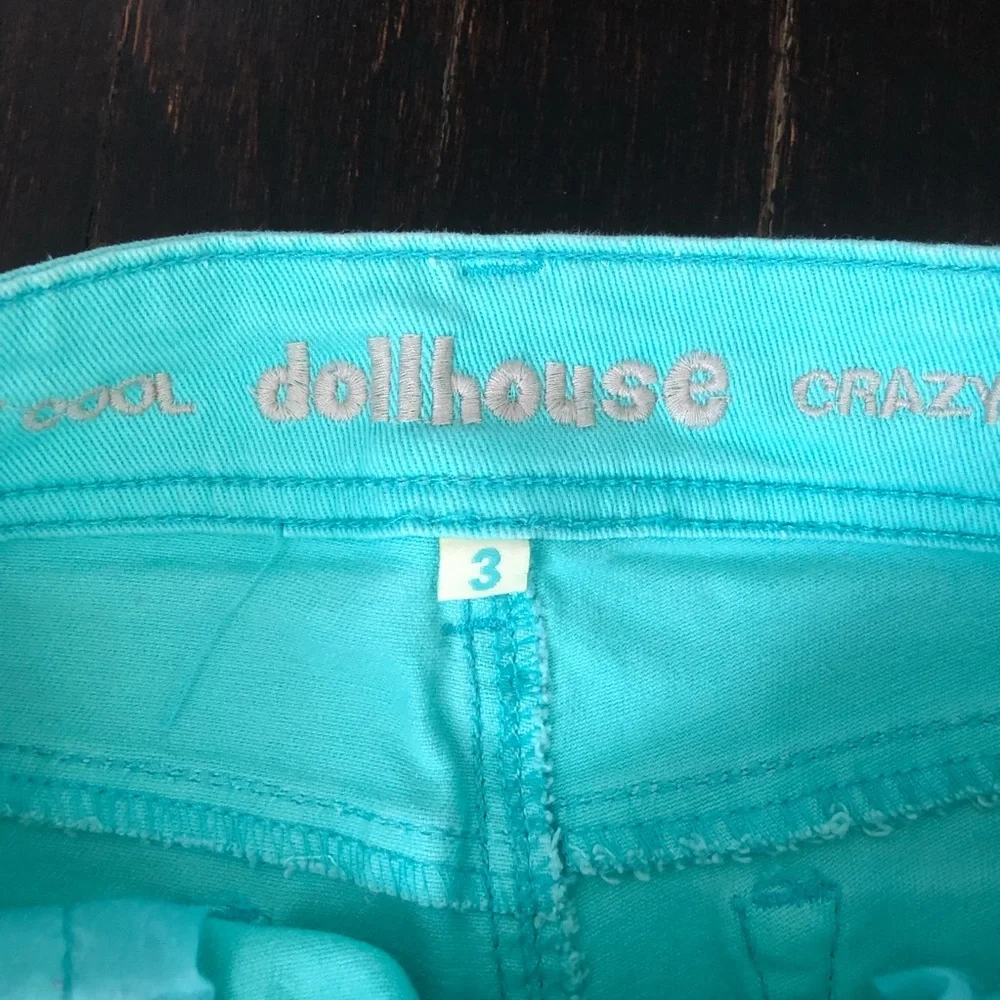 Like New Dollhouse Mint Green Jean Shorts - Picture 2 of 6